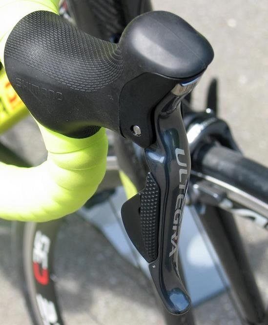 Версия Ultegra Di2, предназначенная для велосипедистов-энтузиастов, был запущена в начале этого года и появляется в магазинах этой осенью.